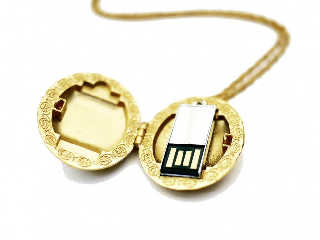 USB Locket
