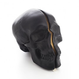 Yorrick Skull Lamp